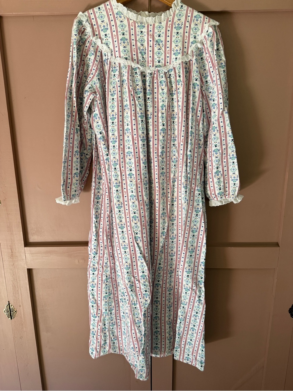 VTG Lans Of Salzburg /LL BEAN Long Flannel Nightgown MEDIUM Tyrolean Stripe